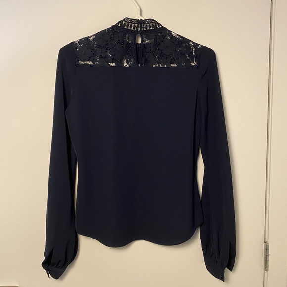 RW&CO Navy blouse - Picture 2 of 3
